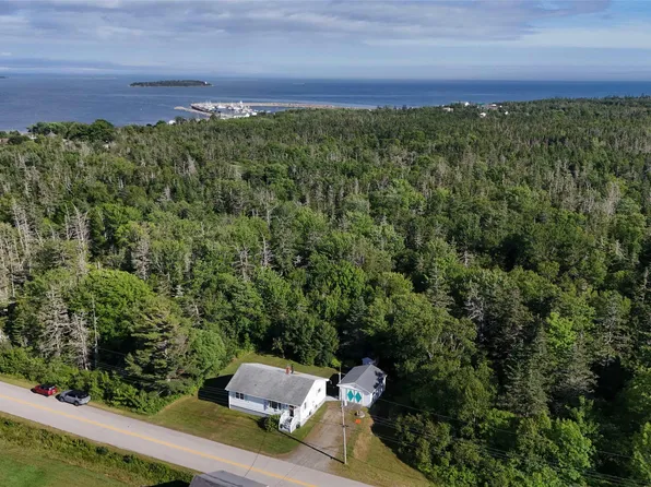 32 New Rd, Lower Wedgeport, NS B0W 2B0