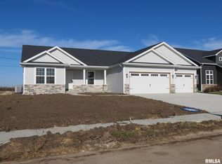 3717 Sugar Loaf Dr, Springfield, IL 62711