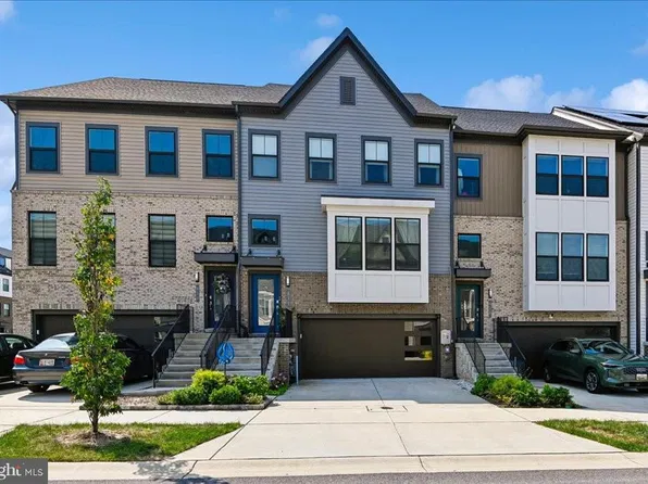 612 Lakemont Dr, Glen Burnie, MD 21060
