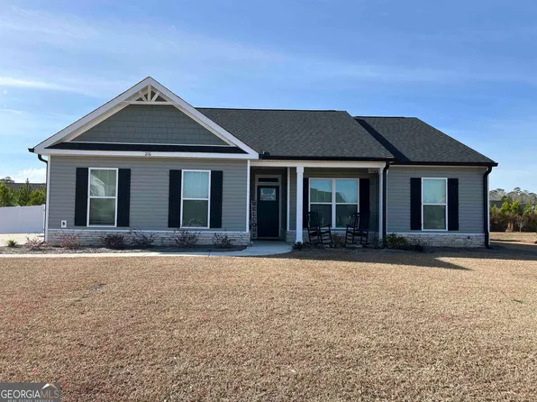 216 Archer Rd, Statesboro, GA 30461