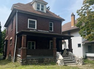 696 S Oakland Ave, Sharon, PA