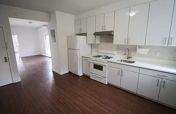 Rented by Oxford Property Group | media 21