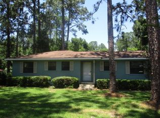 1245 Bryan St, Douglas, GA 31533