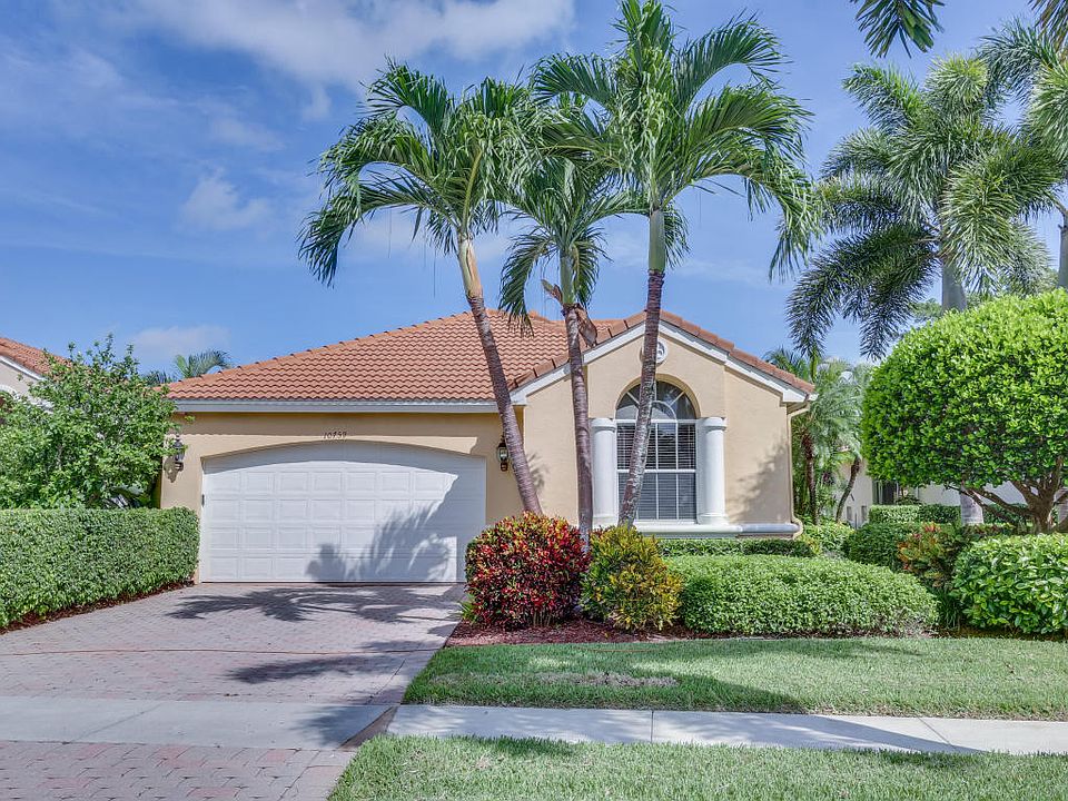 1st image of 10759 Fairmont Village Dr