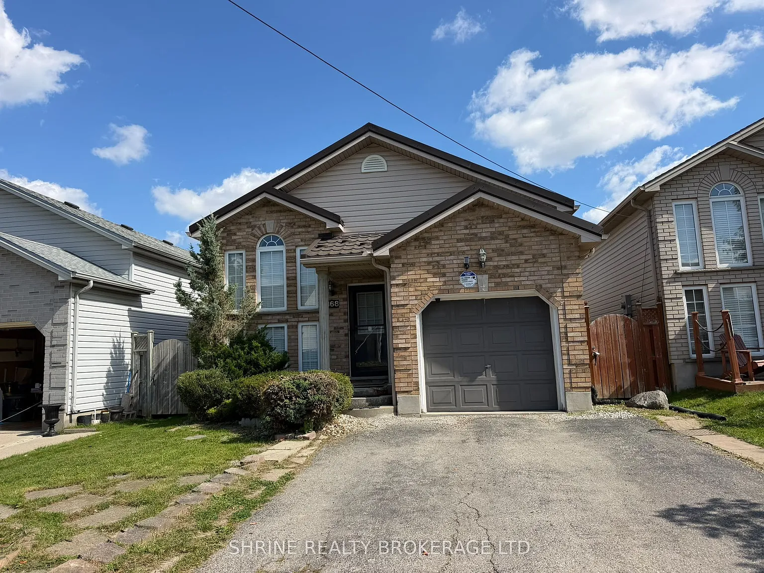 4 bed, $2,600 — Photo 3