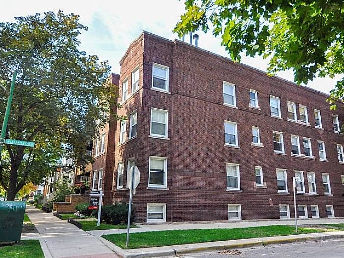 1st image of 4742 N Hamilton Ave #3