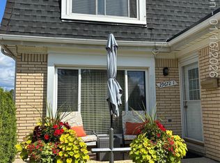 29672 City Center Dr APT 1, Warren, MI