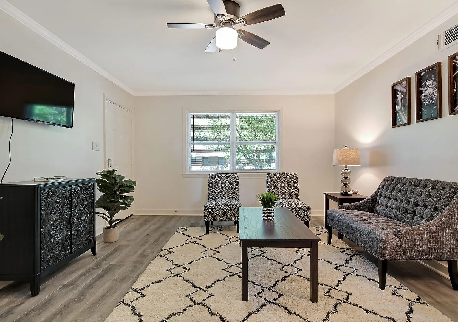 19 Berkley Place — Photo 4