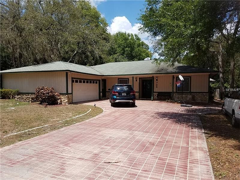 1st image of 735 Lake Hiawassee Dr