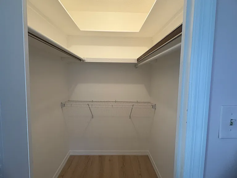 4158 Tamiami Trl — Photo 22
