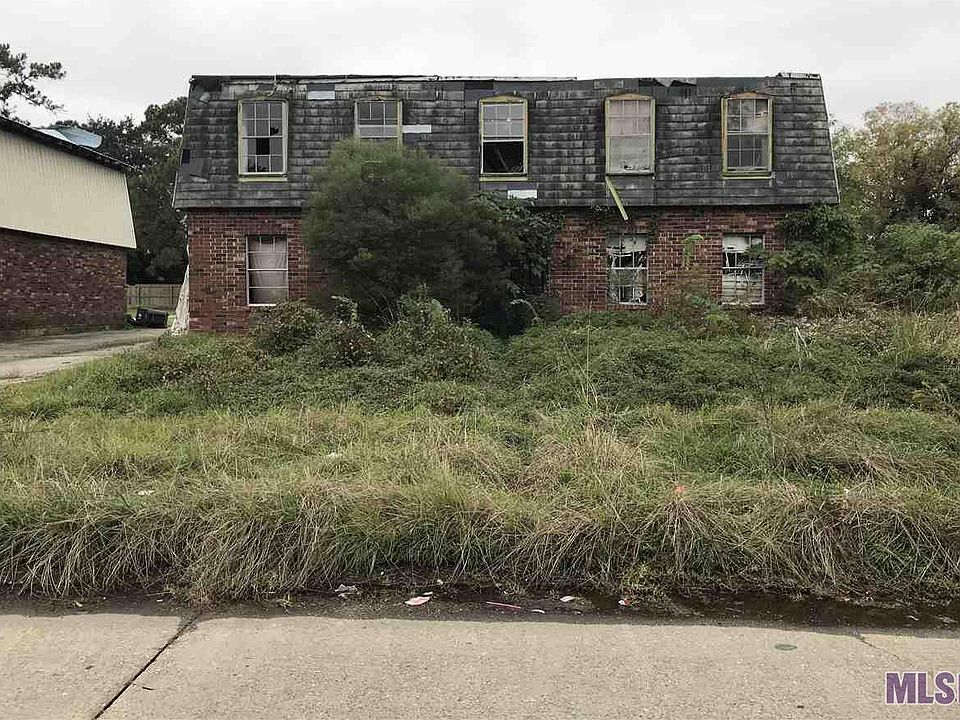 2nd image of 1077 Monet Dr