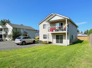 3035/3037 Pacific St, Bellingham, WA 98226