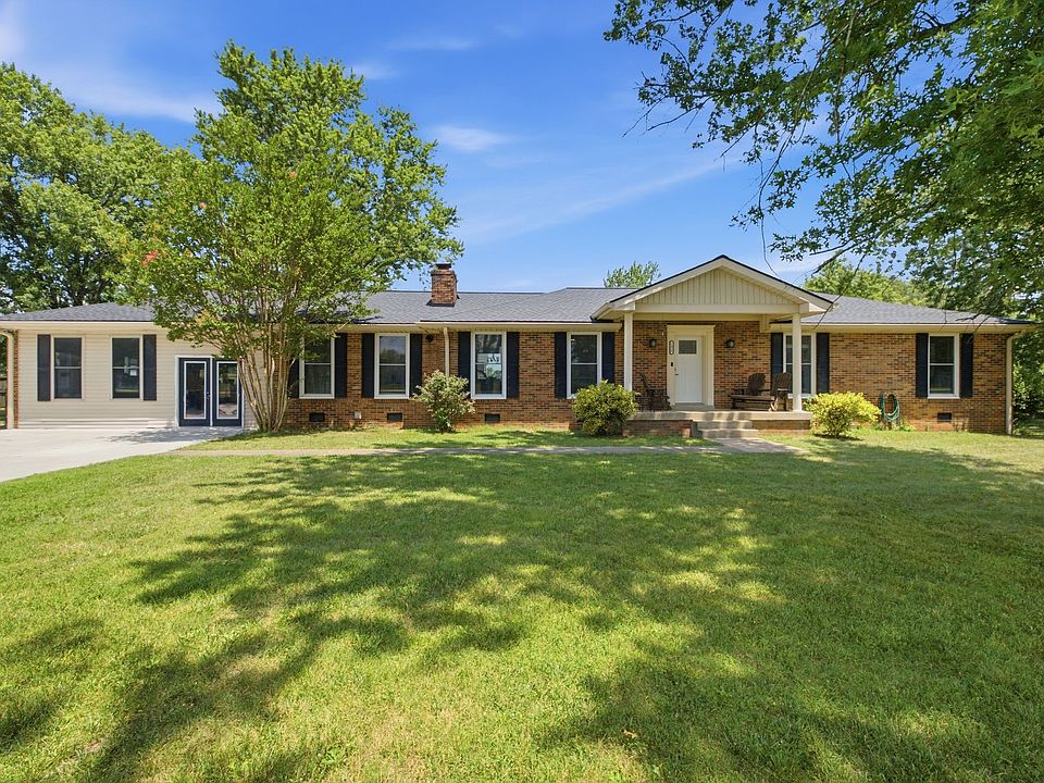 1st image of 1419 Alhambra Dr