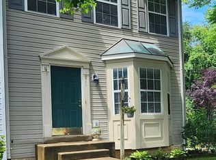 211 Healy Ct, Stafford, VA 22554