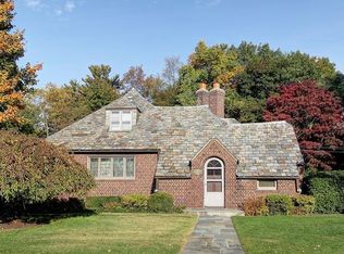 711 Weaver St, Larchmont, NY 10538