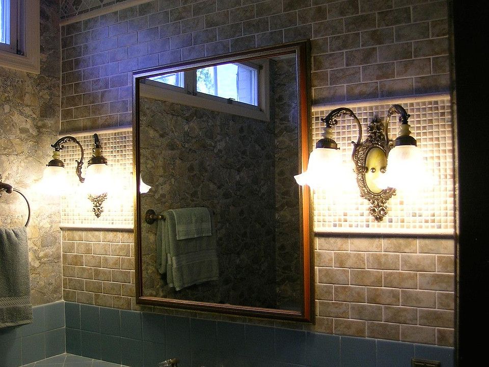 1st image of 610 S Market St #3
