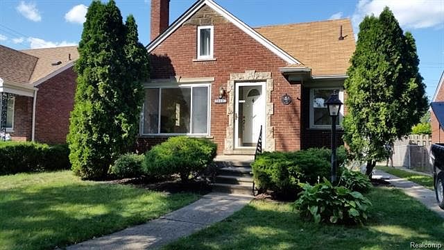 1st image of 20607 Lochmoor St