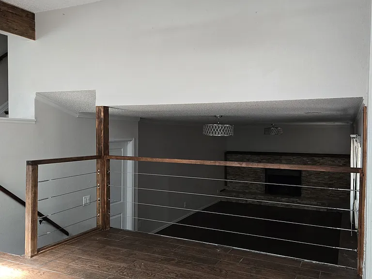 9022 W Stanford Ave — Photo 3