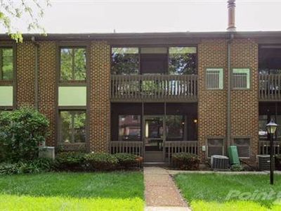 20 Parliament Dr E #267, Palos Heights, IL, 60463