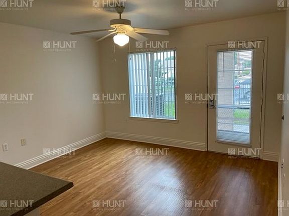 4th image of 219 Hagaru Ct W