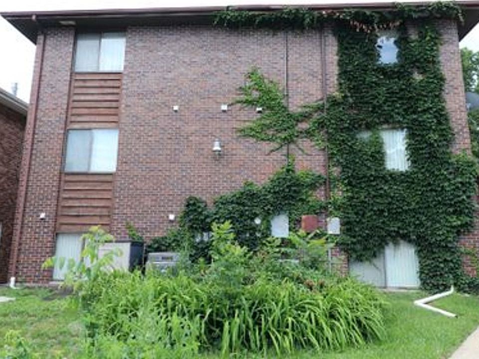 1st image of 2338 E St APT 6
