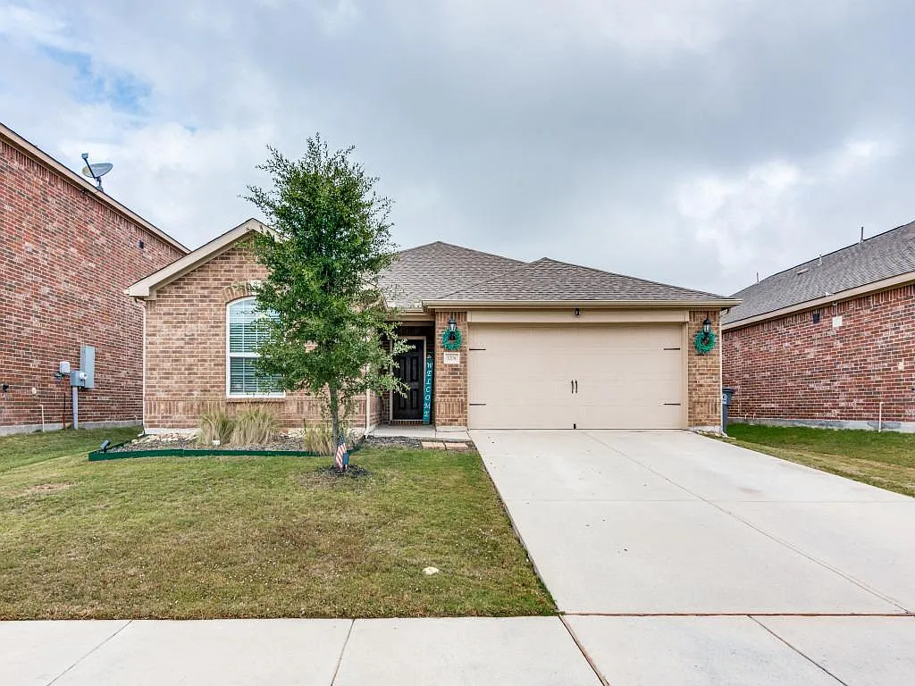 3 bed, 1655 sqft, $1,850 — Photo 1