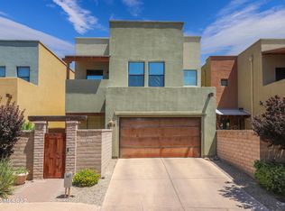 261 E Calderwood Rd, Tucson, AZ 85704