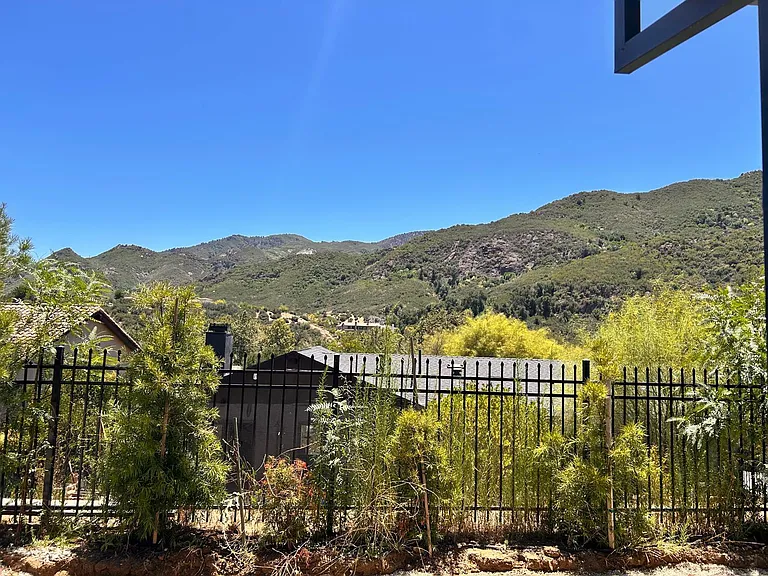 29767 Mulholland Hwy — Photo 11