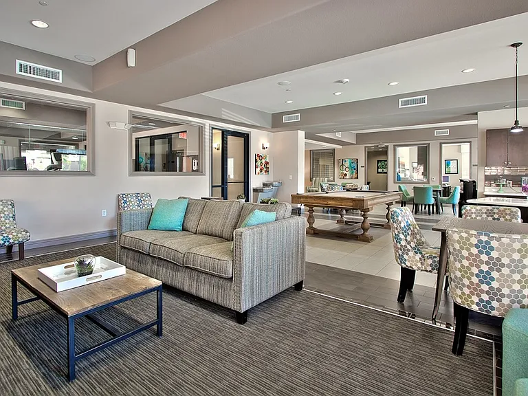 Boulder Pointe — Photo 4