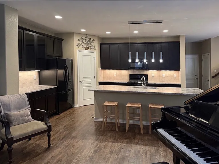 5886 S Taft Ln #G — Photo 2