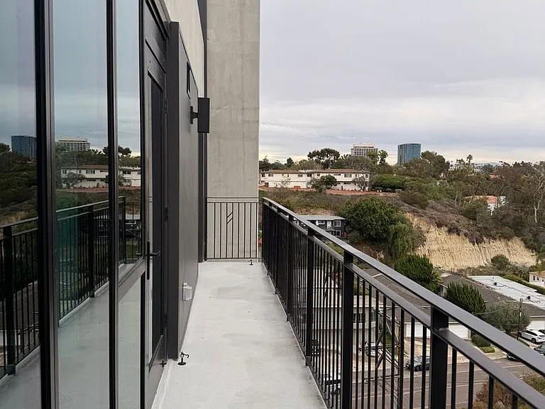 Rainford Apartments — Photo 138