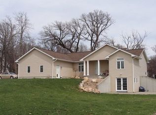 1228 Lakeshore Dr, Oneonta, AL 35121