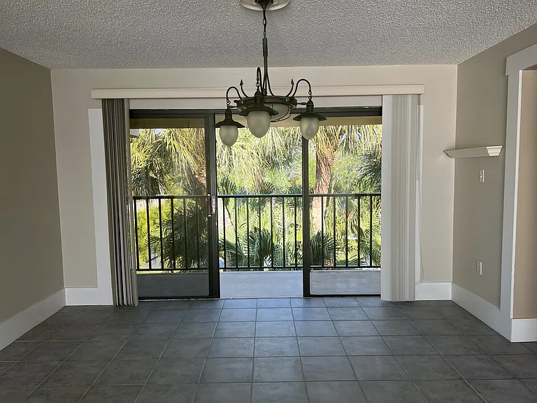 Dining room and west balcony