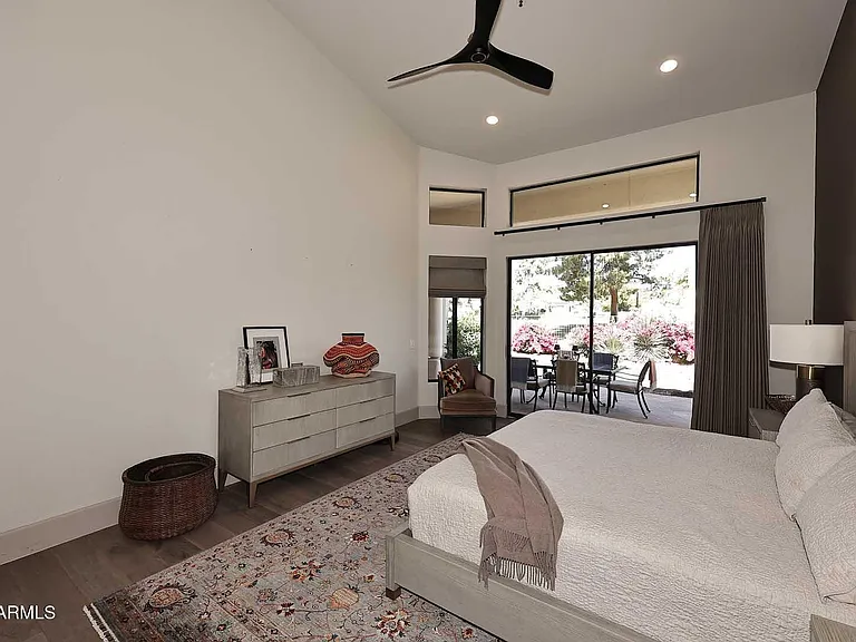 8334 E Jenan Dr — Photo 30