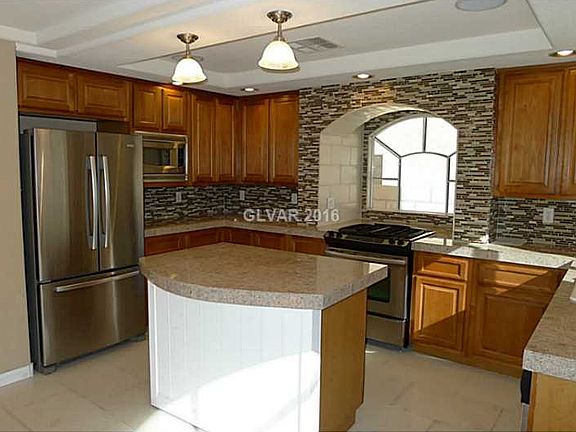 3rd image of 1155 Texas Moon Ct