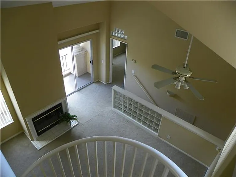 7205 Calabria Ct #7 — Photo 10