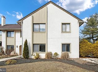 1 Muirfield Dr, Reading, PA 19607