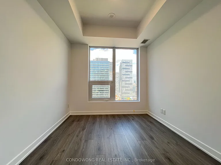 100 Queen St E #2701 — Photo 5