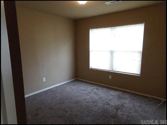 2104 Fern Valley Dr — Photo 8