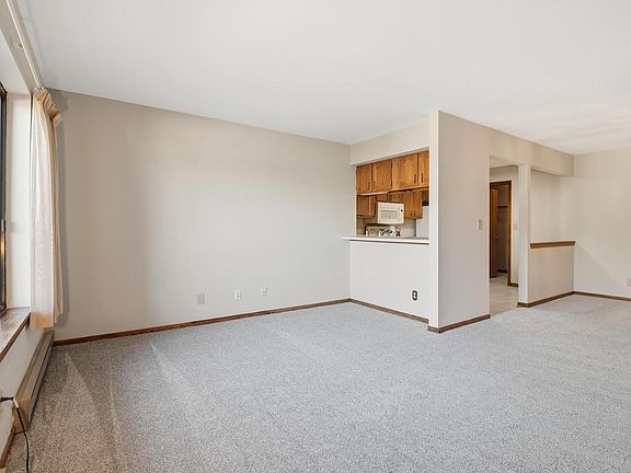 4th image of W177N9766 Riversbend CIRCLE EAST East