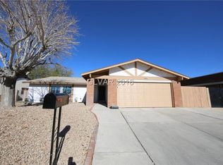 6406 Sparrow Ln, Las Vegas, NV 89103