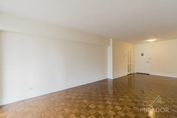 Rented by Mirador Real Estate | media 32