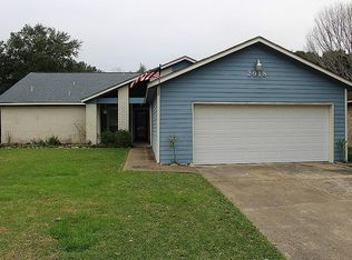 2918 Trinity Dr, Pearland, TX 77584