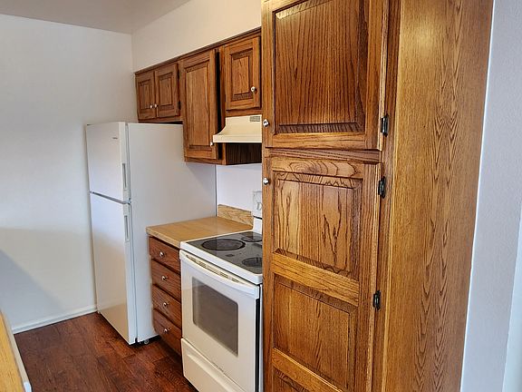 5th image of 119 N Lot Ave APT E