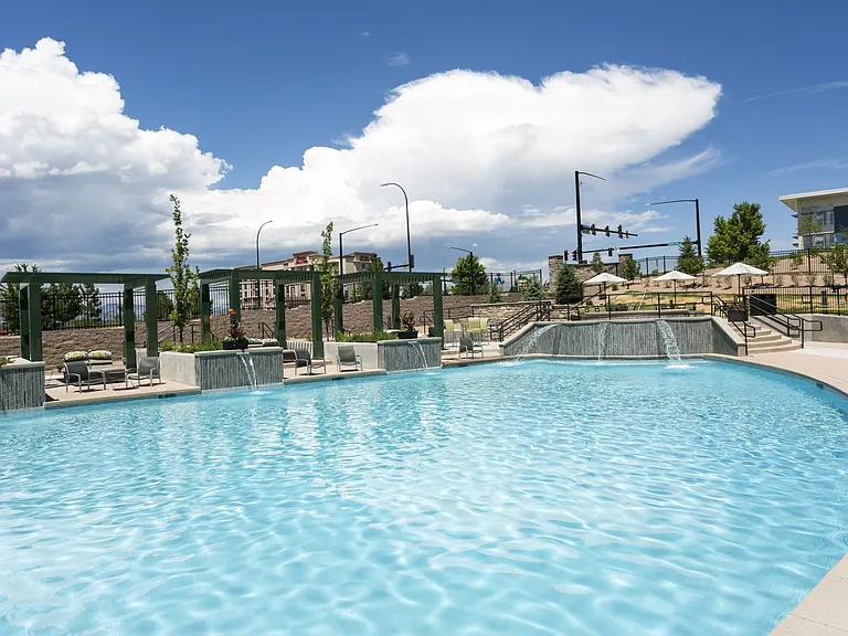 HiLine at Littleton Commons — Photo 13