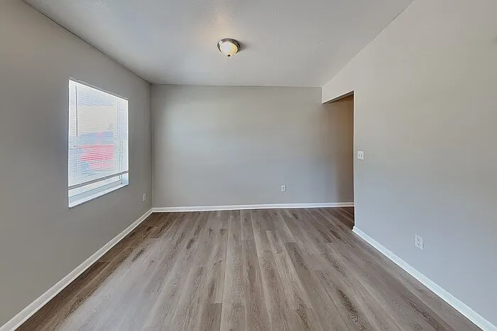 3 bed, 2.0 bath, 1104 sqft, $1,645 — Photo 4