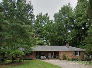 5001 Randolph Rd, Charlotte, NC 28211