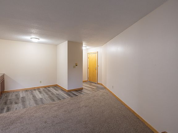 4th image of 2253 Skillman Ave E APT 314