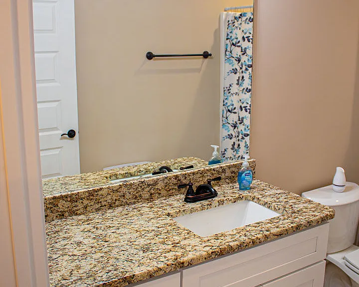 504 Nandina Ct — Photo 15
