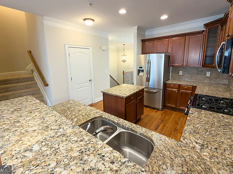 1221 Concord Rd SE — Photo 4